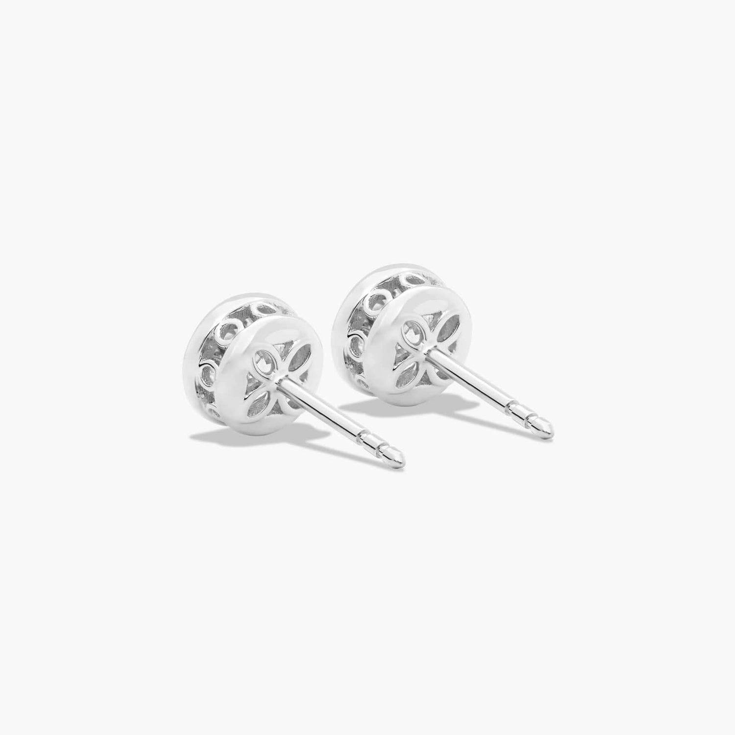 Elle Solitaire  Stud